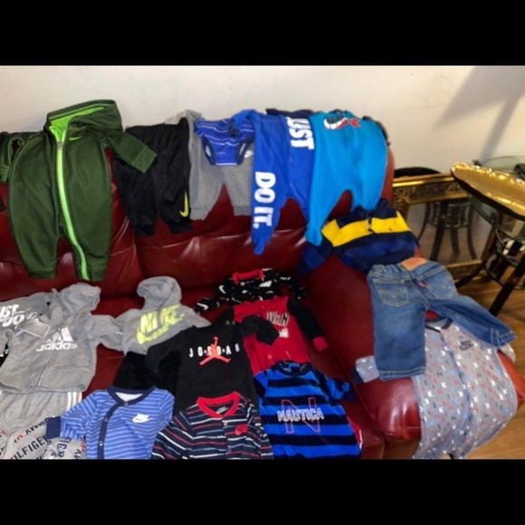 Im selling baby boy name brand clothes new/ gently use in 3 months to 18 months - Picture 3 of 4